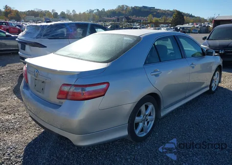 2009 Toyota Camry Se z USA, uszkodzony, nr VIN 4T1BE46K99U910127